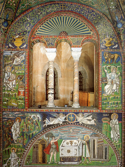 Ravenna, S. Vitale, presbiterio, parete meridionale, livello dei matronei, trifora